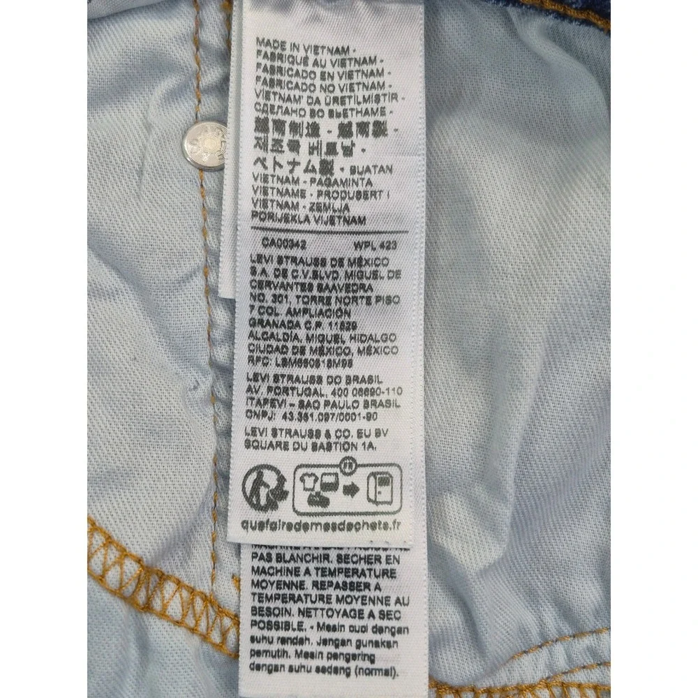 Levis style levi